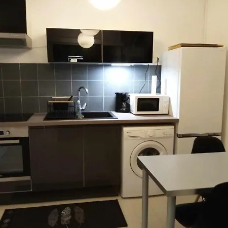 Lapacca For 3 People, Individual Garage, Close To Train Station *