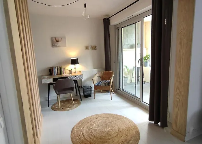 Lapacca For 3 People, Individual Garage, Close To Train Station * Lourdes